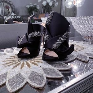 Chanel no 21 heels